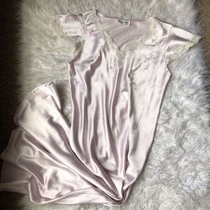 Natori Floor length Nightie